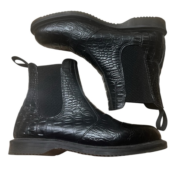 Dr. Martens Shoes - DR. MARTENS Kensington FLORA Croc Print Chelsea Ankle Boot in Black Size 8